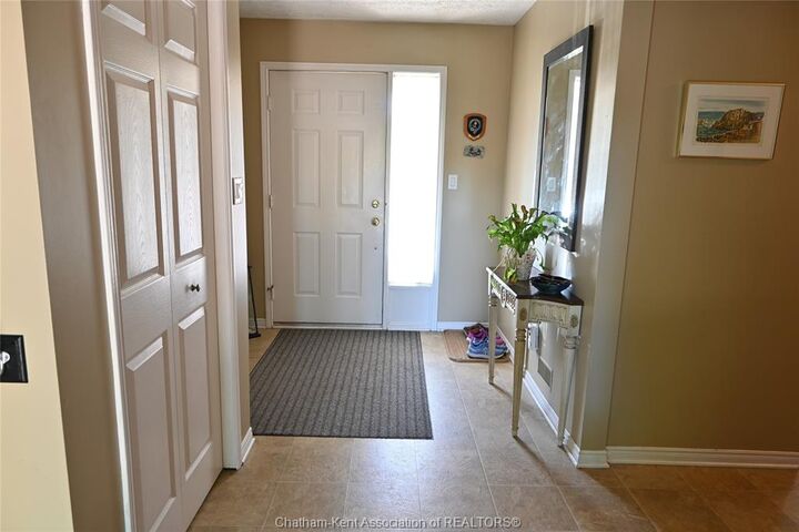 Property Photo: 5 Bernard Avenue East ON N0P 2C0