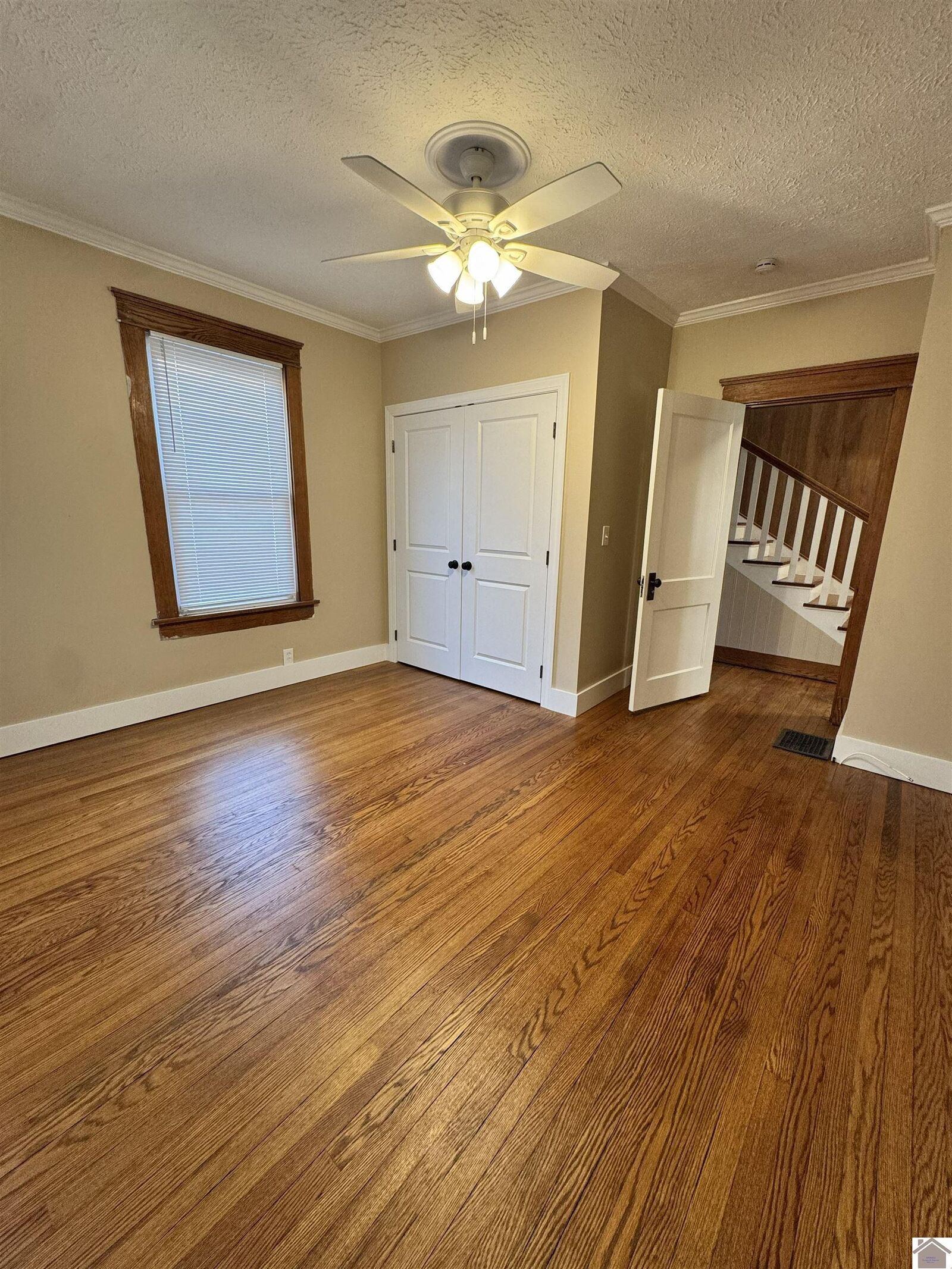 Property Photo: 606 W Jefferson St KY 42001