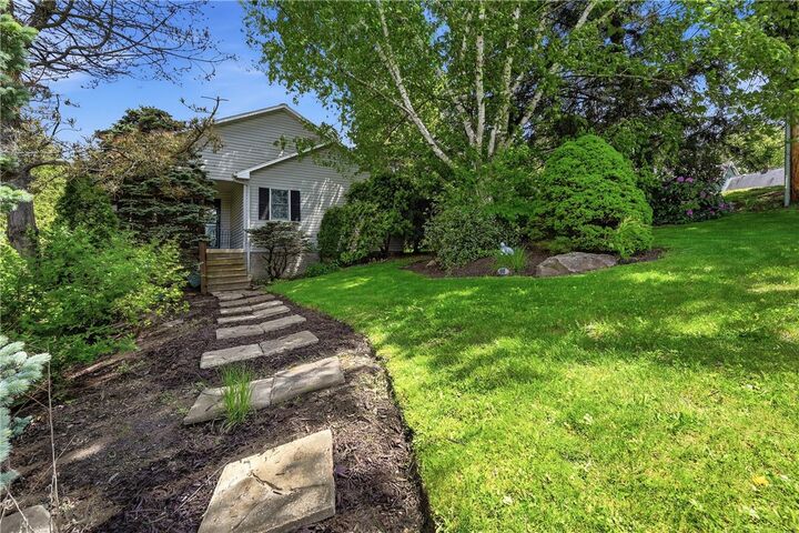 Property Photo: 5339 Colonial Ave PA 16001