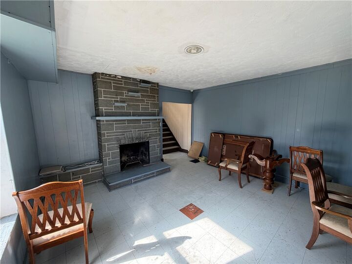 Property Photo:  519 1st St.  PA 15022 