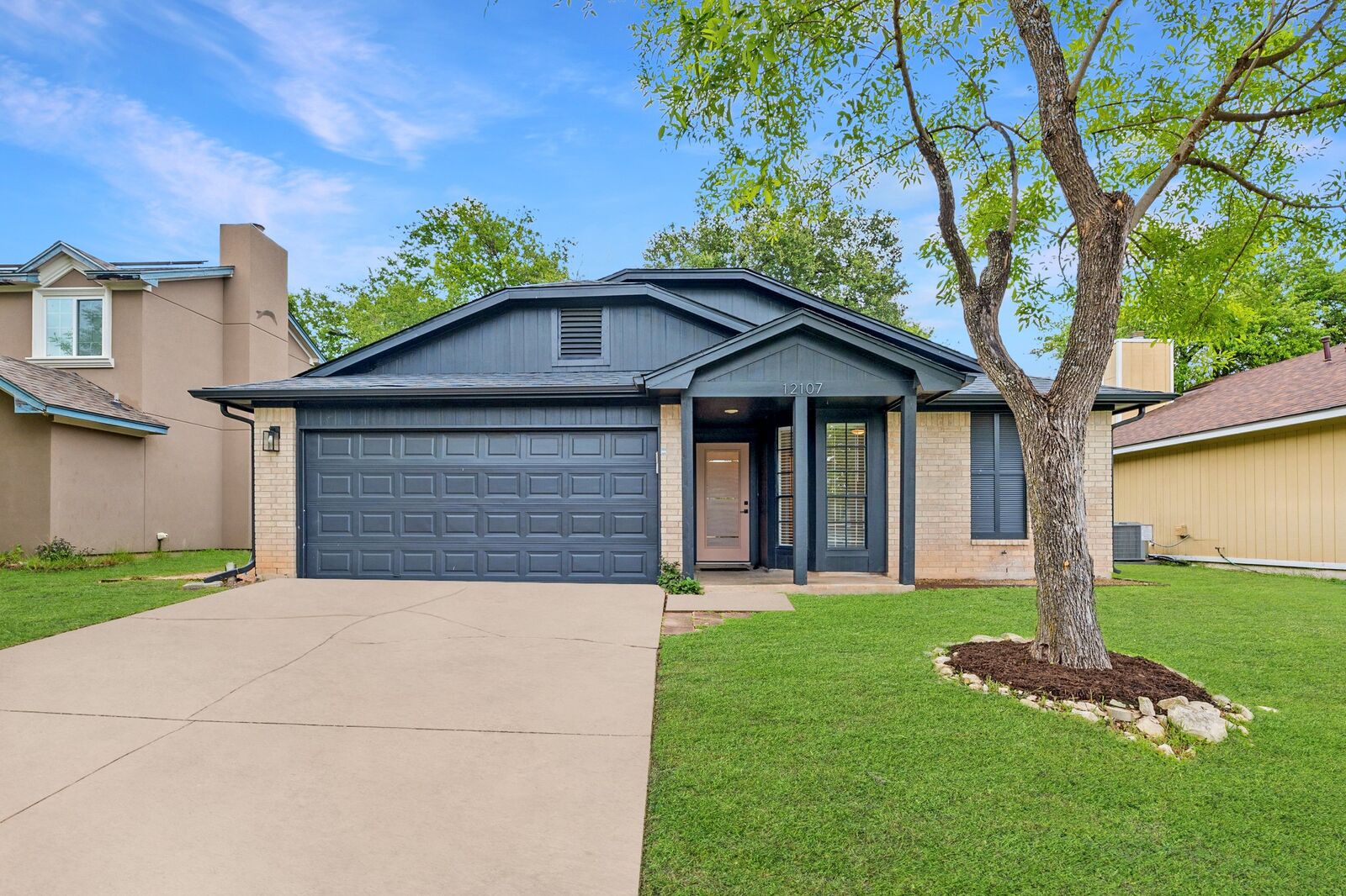 Property Photo: 12107 Shropshire Boulevard TX 78753