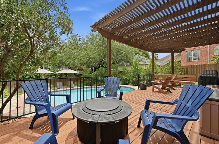 Property Photo:  6006 Sierra Arbor Court  TX 78759 