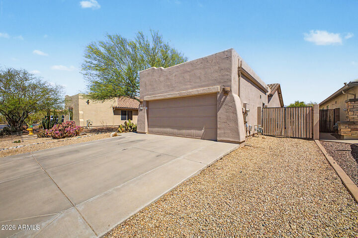 Property Photo:  10424 E Trailhead Court  AZ 85118 