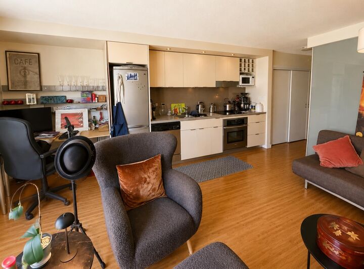 Property Photo: 168 Powell Street 507 BC V6A 0B2