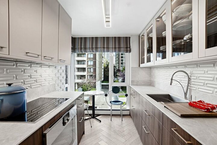 Property Photo:  1020 Harwood Street 403  BC V6E 4R1 