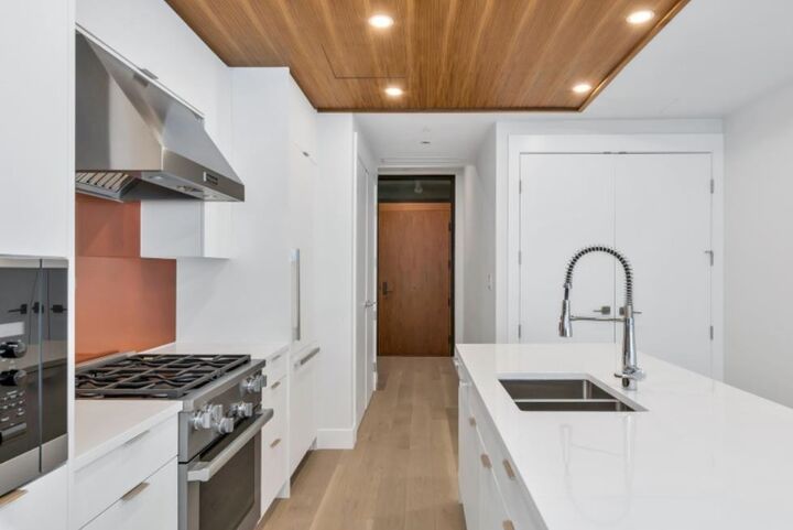 Property Photo: 6699 Nelson Avenue 603 BC V7W 2B2