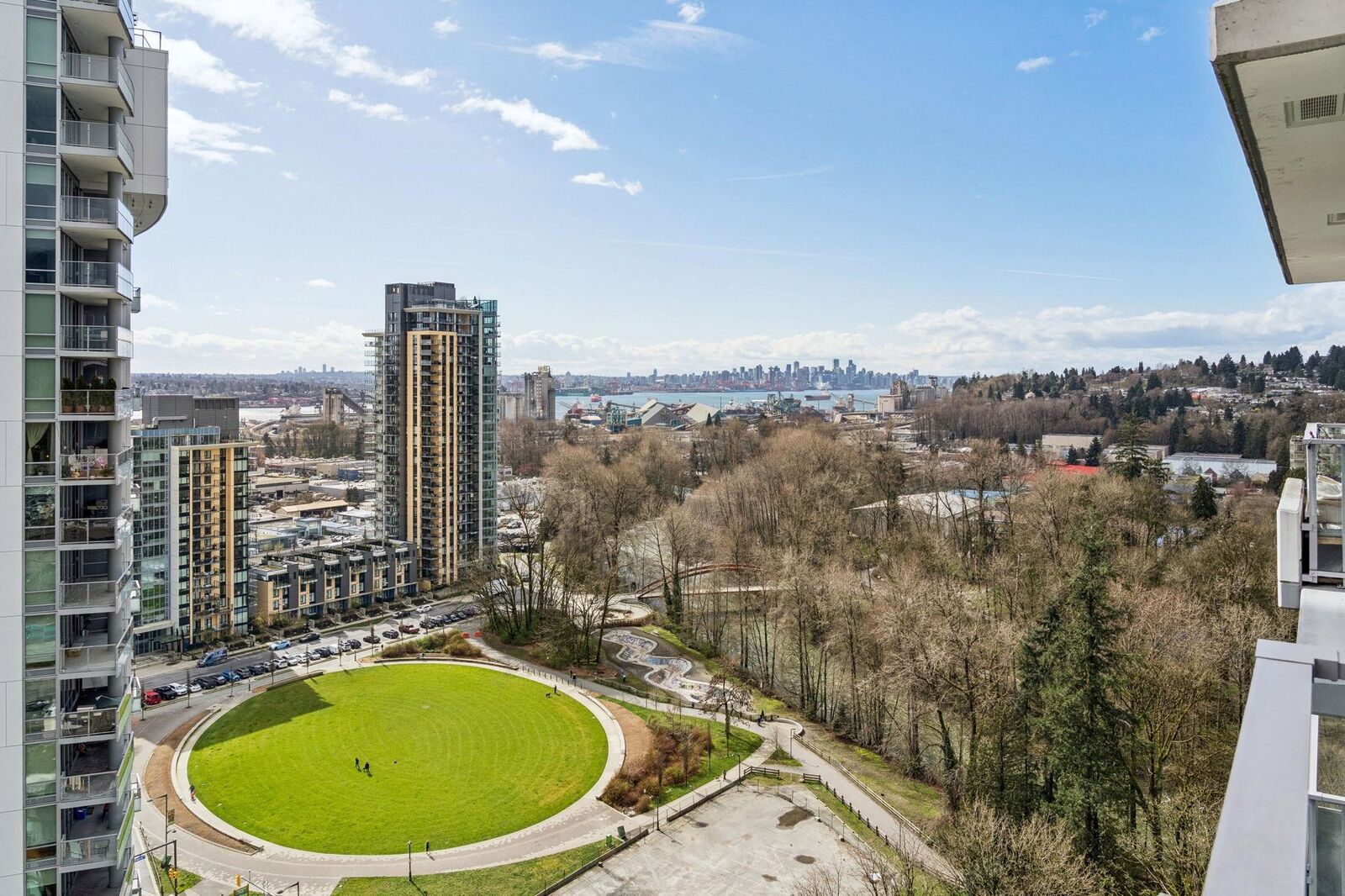 Property Photo:  680 Seylynn Crescent 2104  BC V7J 0B5 