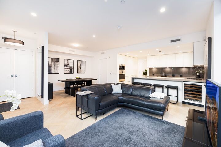 Property Photo: 601 W 31st Avenue BC V5Z 0J7