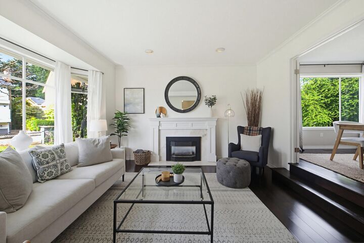 Photo de la propriété:  2322 Hampshire Place  BC V2S 6N4 