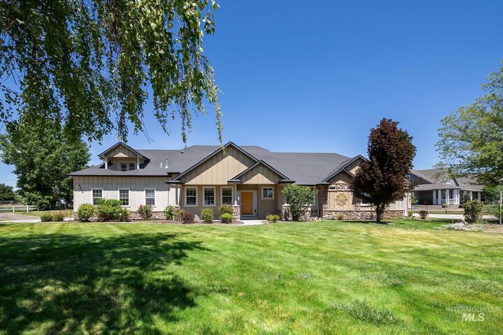 Property Photo:  6850 Purple Sage  ID 83669 