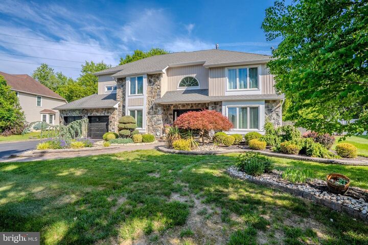 Property Photo:  61 Amherst  NJ 08550 