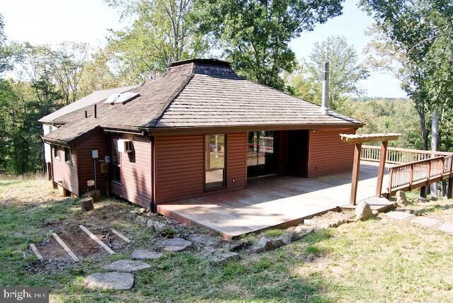 Property Photo:  8412 Leeds Manor Road  VA 20106 
