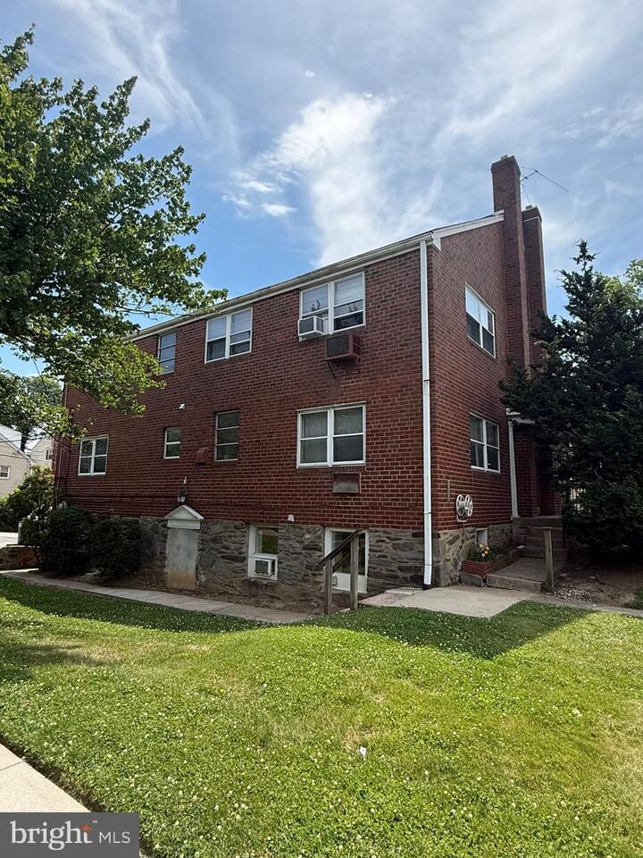 Property Photo: 1231 Drexel Avenue PA 19026