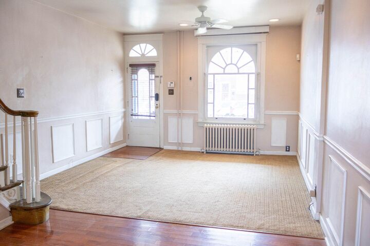 Property Photo: 4368 Edgemont PA 19137