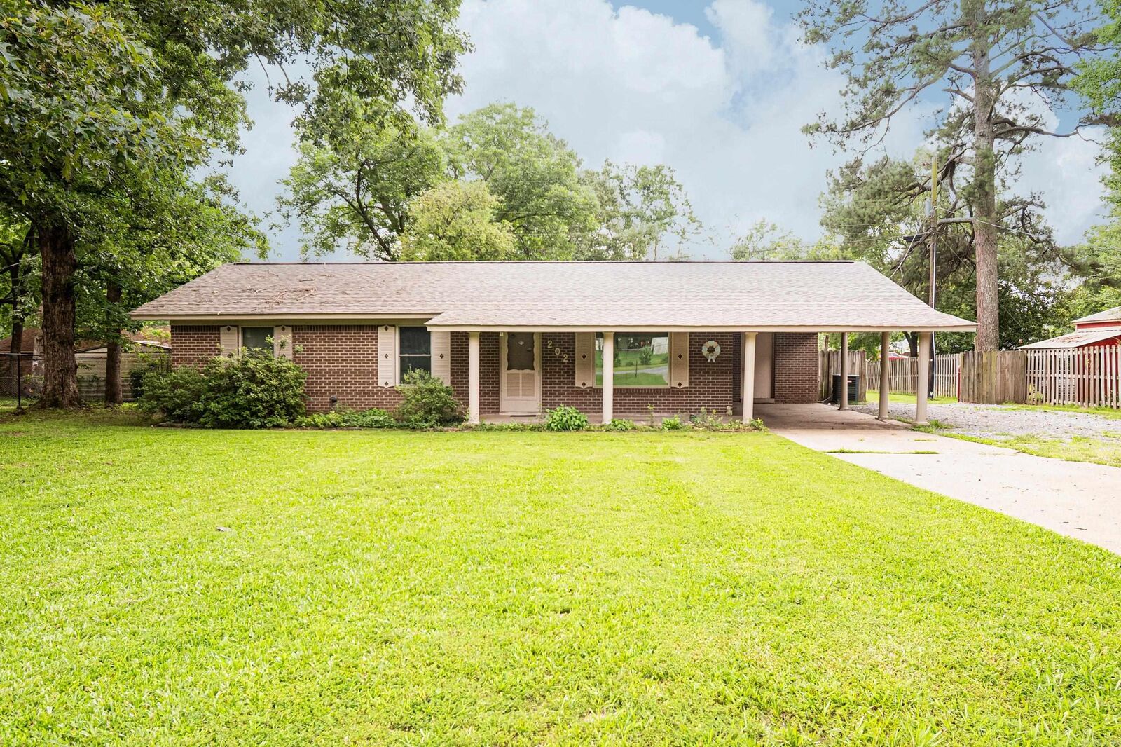 Property Photo: 202 Fish Street AR 71667