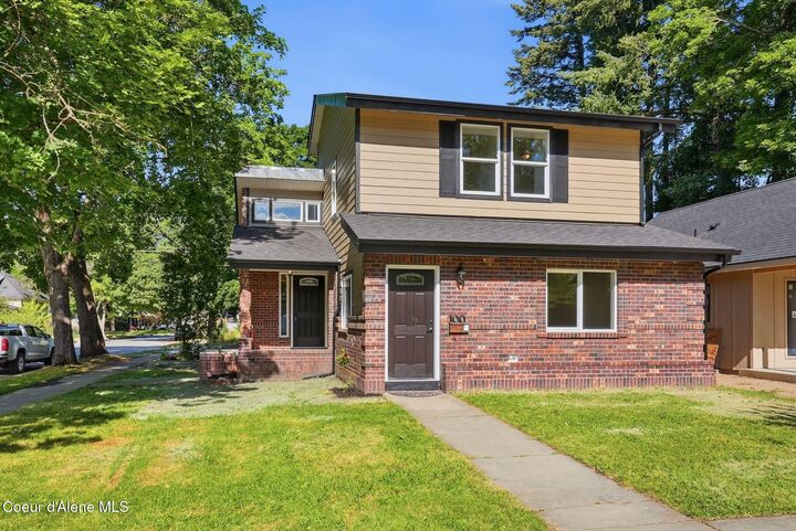 Property Photo: 1001 N 6th St ID 83814