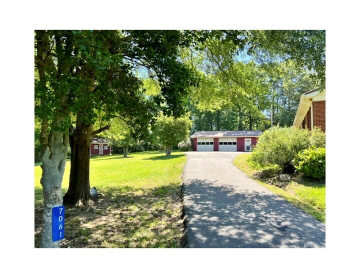 Property Photo:  7061 Nc 200 Highway  NC 28107 
