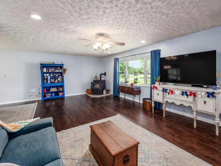 Property Photo:  4761 Haughn Road  OH 43123 