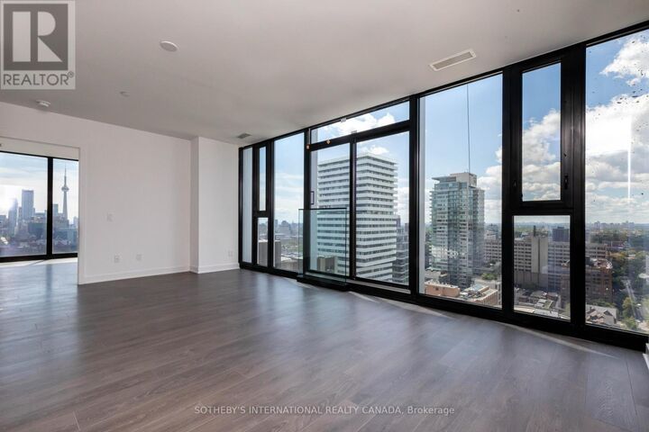 Property Photo:  188 Cumberland Street 2510  ON M5R 2G3 