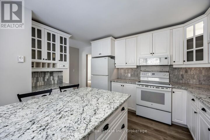 Property Photo:  13 Creek Street  ON K0K 1S0 