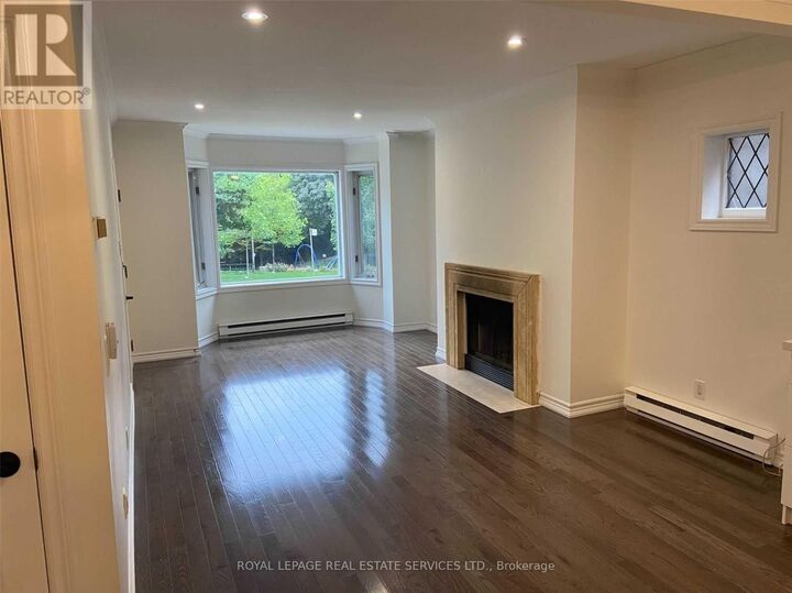 Property Photo: 19A Relmar Road 1 ON M5P 2Y4