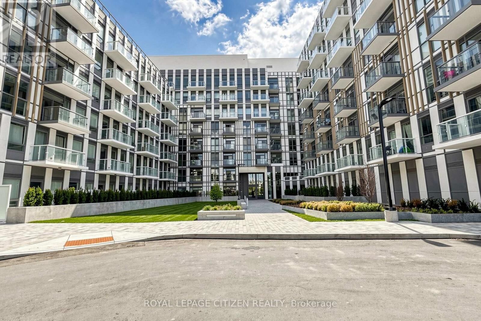 Property Photo: 1005 Dundas Street East 254 ON L6H 7E8