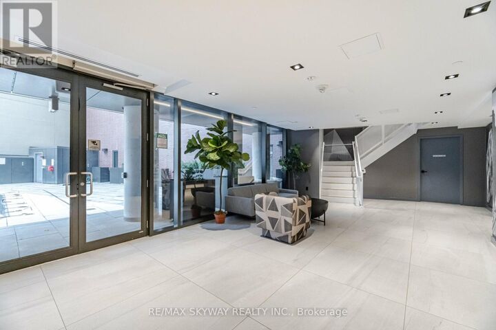Property Photo: 2A Church Street 1409 ON M5E 0E1