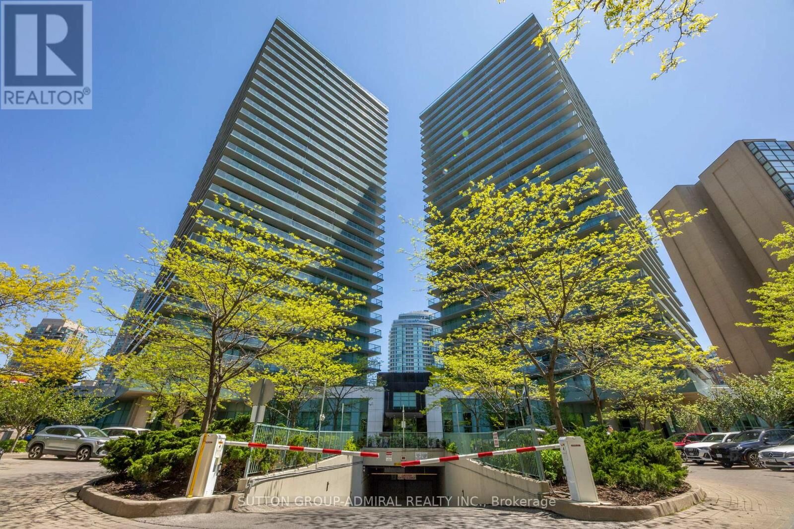 Property Photo: 5500 Yonge Street 1403 ON M2N 7L1