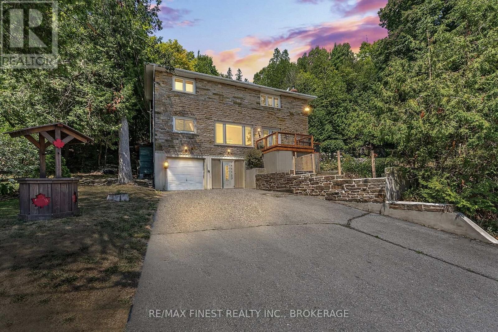 Property Photo:  3327 Loughborough Drive  ON K0H 1S0 