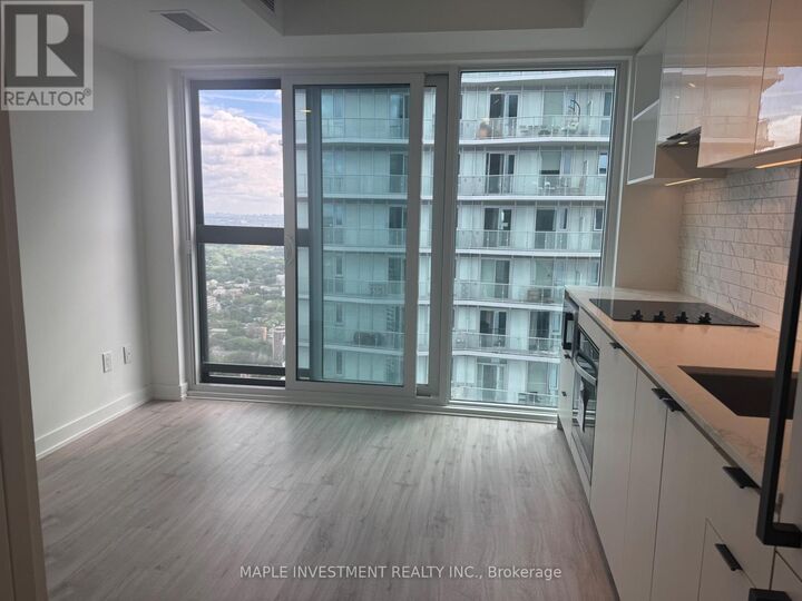 Property Photo: 252 Church Street 5707 ON M5B 0E6
