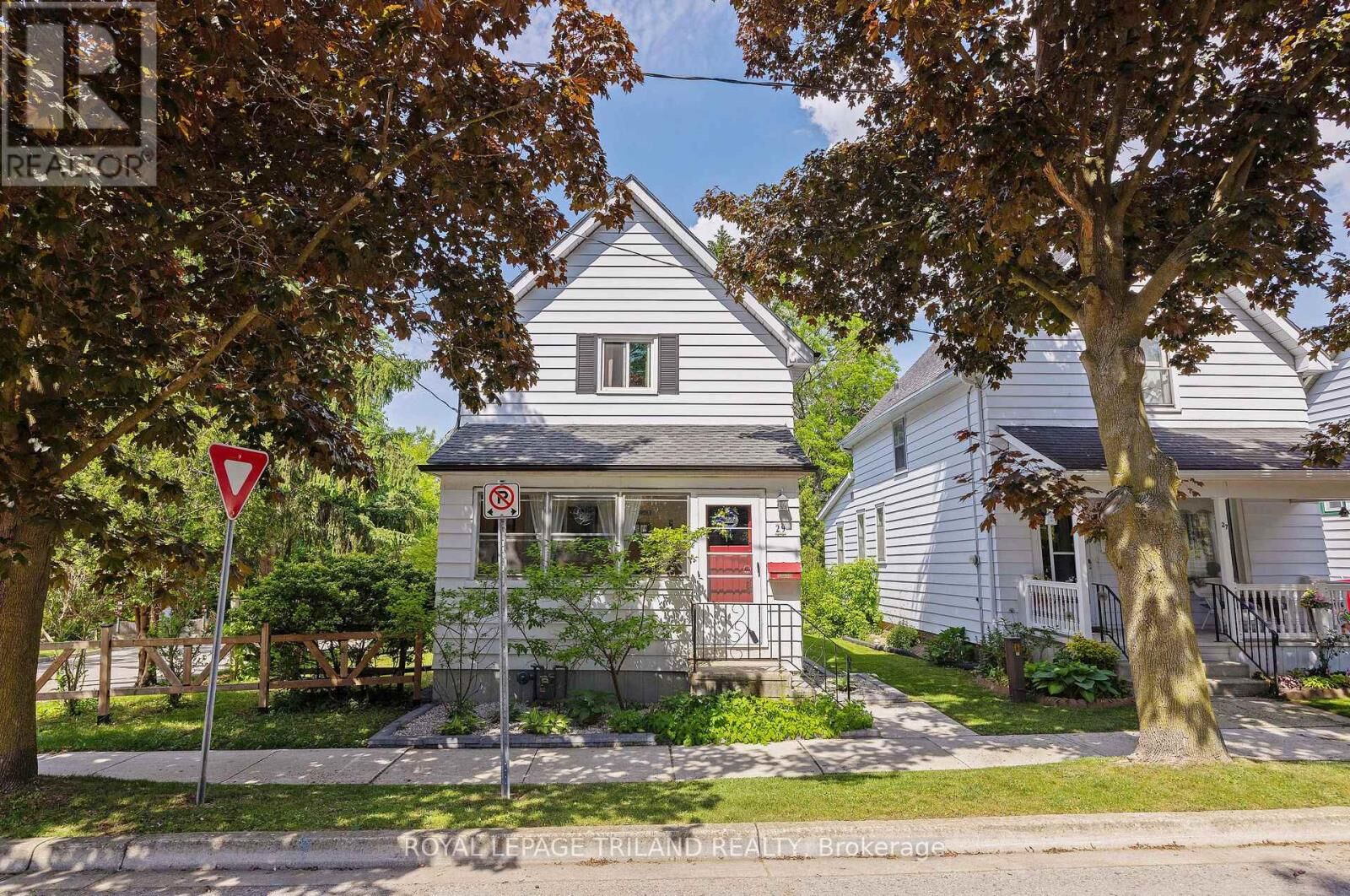 Property Photo:  29 Oliver Street  ON N5R 3X3 