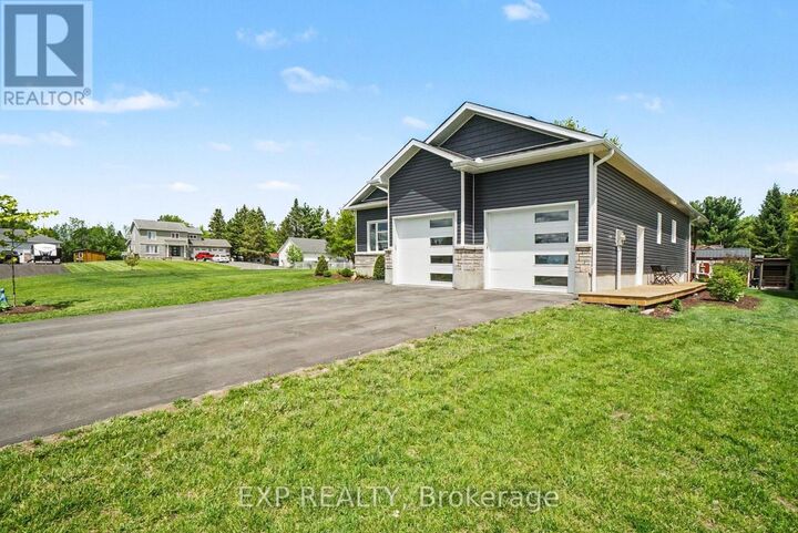 Property Photo:  200 Nellie Street  ON K0A 2A0 