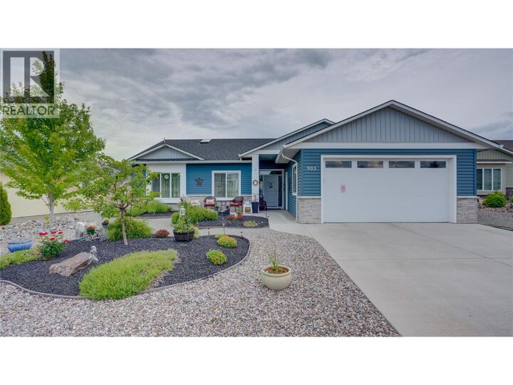 Property Photo:  903 9 Avenue  BC V1H 1Z1 