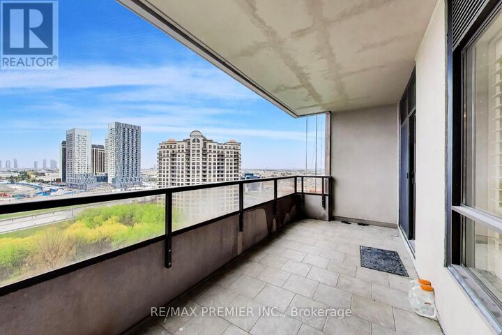 Property Photo:  9245 Jane Street 1106  ON L6A 1H7 
