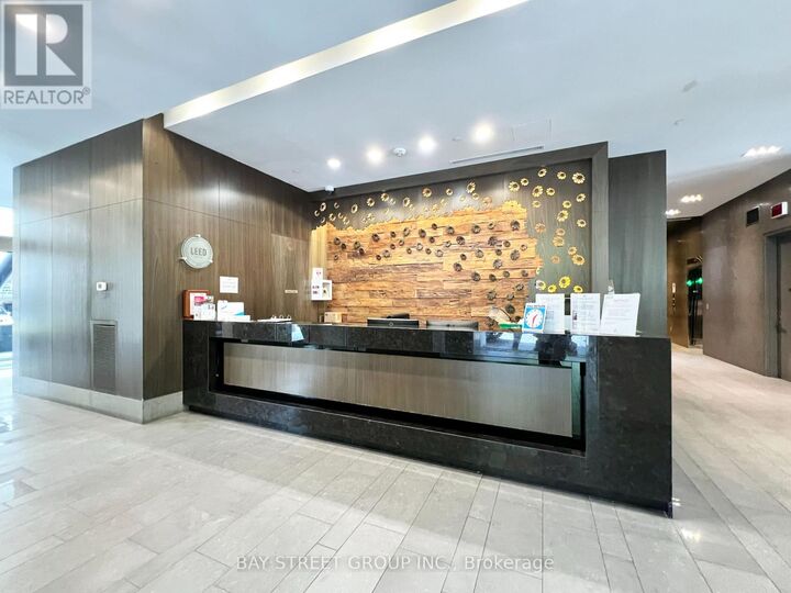 Property Photo: 88 Sheppard Avenue East 903 ON M2N 0G9