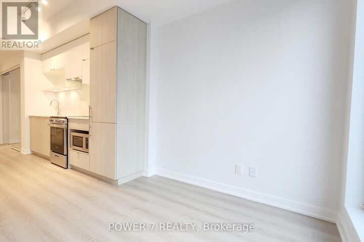 Property Photo:  100 Queen Street East 602  ON M5C 0B5 