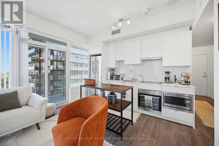 Property Photo: 195 Redpath Avenue 1803 ON M4P 0E4