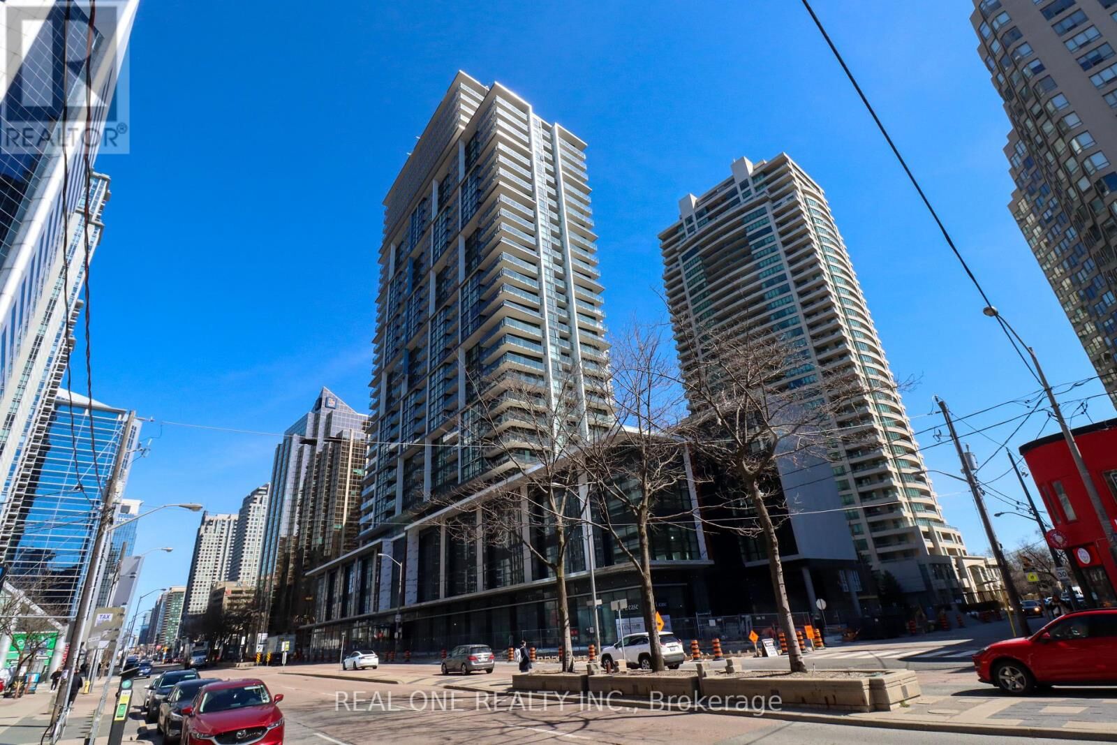 Property Photo:  4955 Yonge Street 2316  ON M2N 0L8 