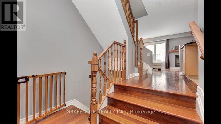 Property Photo: 137 Marrissa Avenue ON K1J 0A4