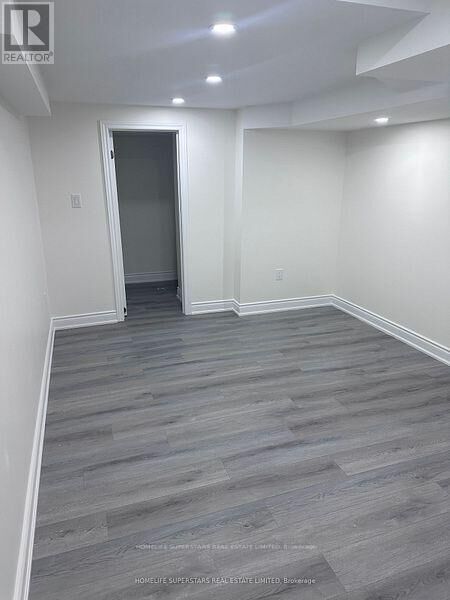 Property Photo:  25 Bookton Street Bsmt  ON L6P 4P3 