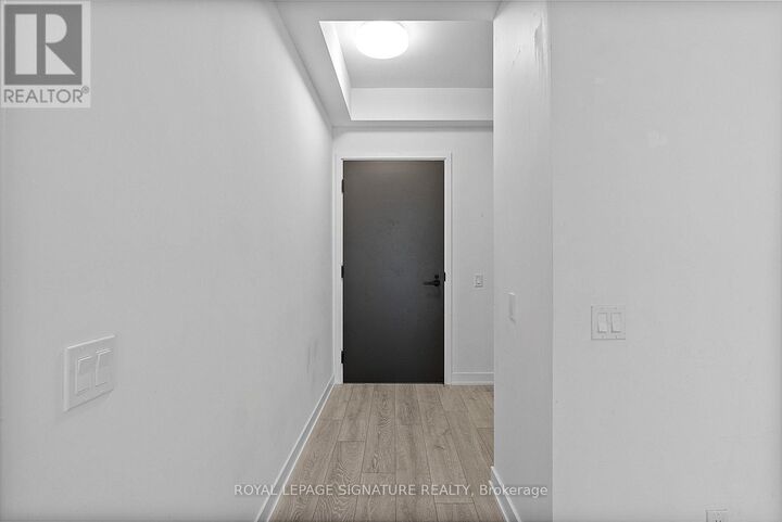 Property Photo: 108 Peter Street 2605 ON M5V 0W2
