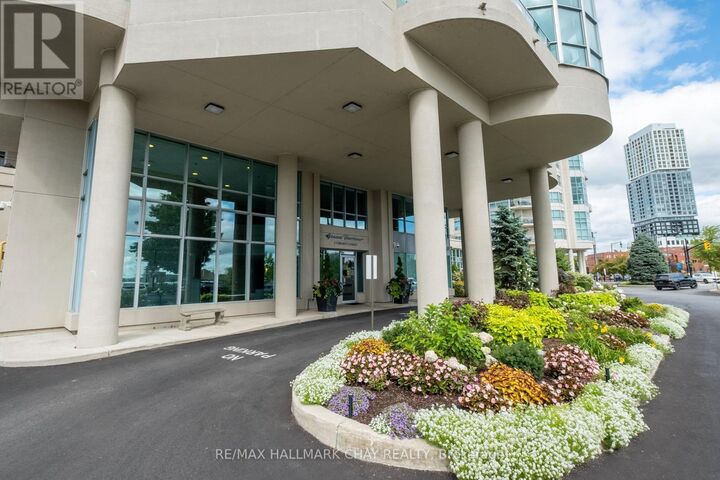 Property Photo:  2 Toronto Street 310  ON L4N 9R2 