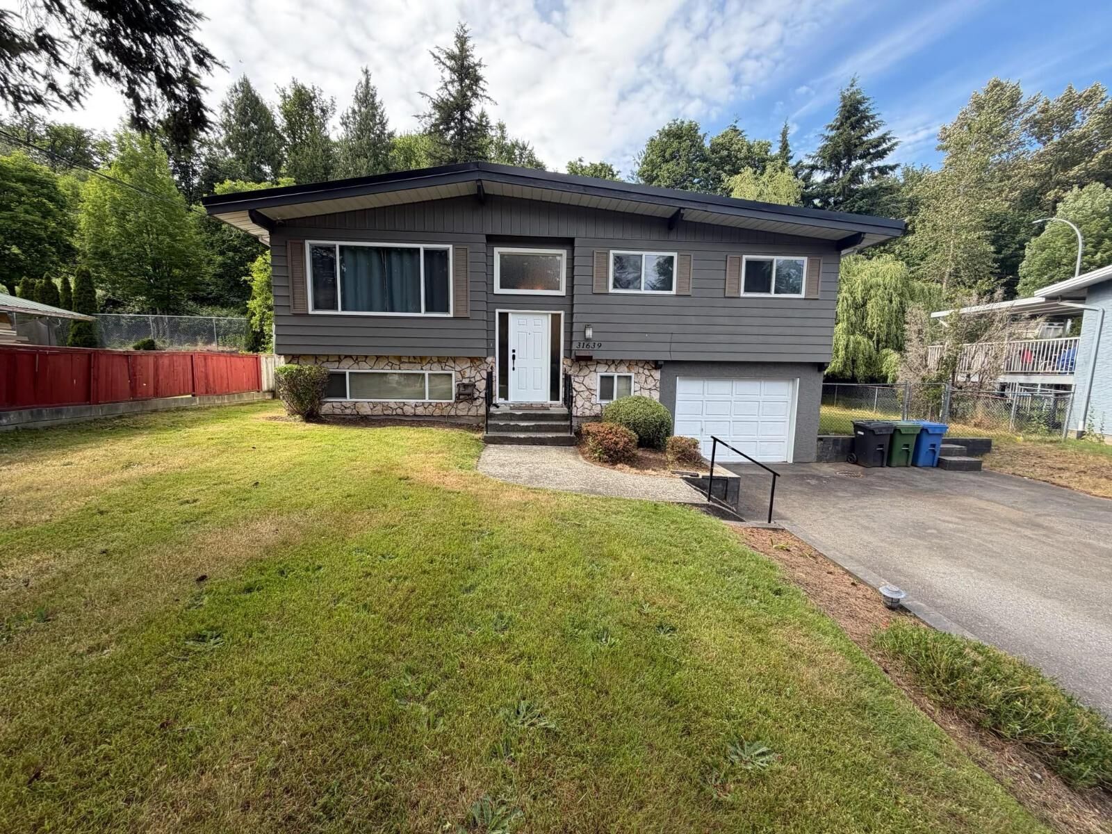 Property Photo:  31639 Charlotte Avenue  BC V2T 3Z6 