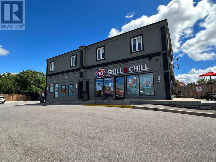Property Photo:  1-3 Queen Street South 2nd Flr  ON L5M 1K2 