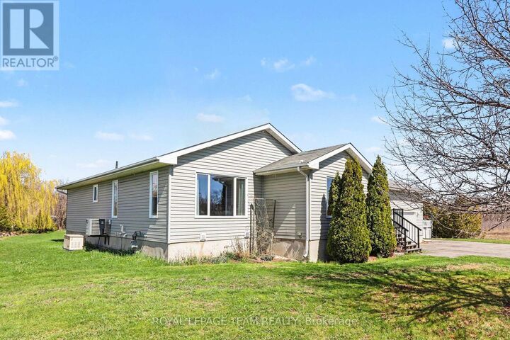 Property Photo:  4038 Calbrent Way  ON K0A 2W0 