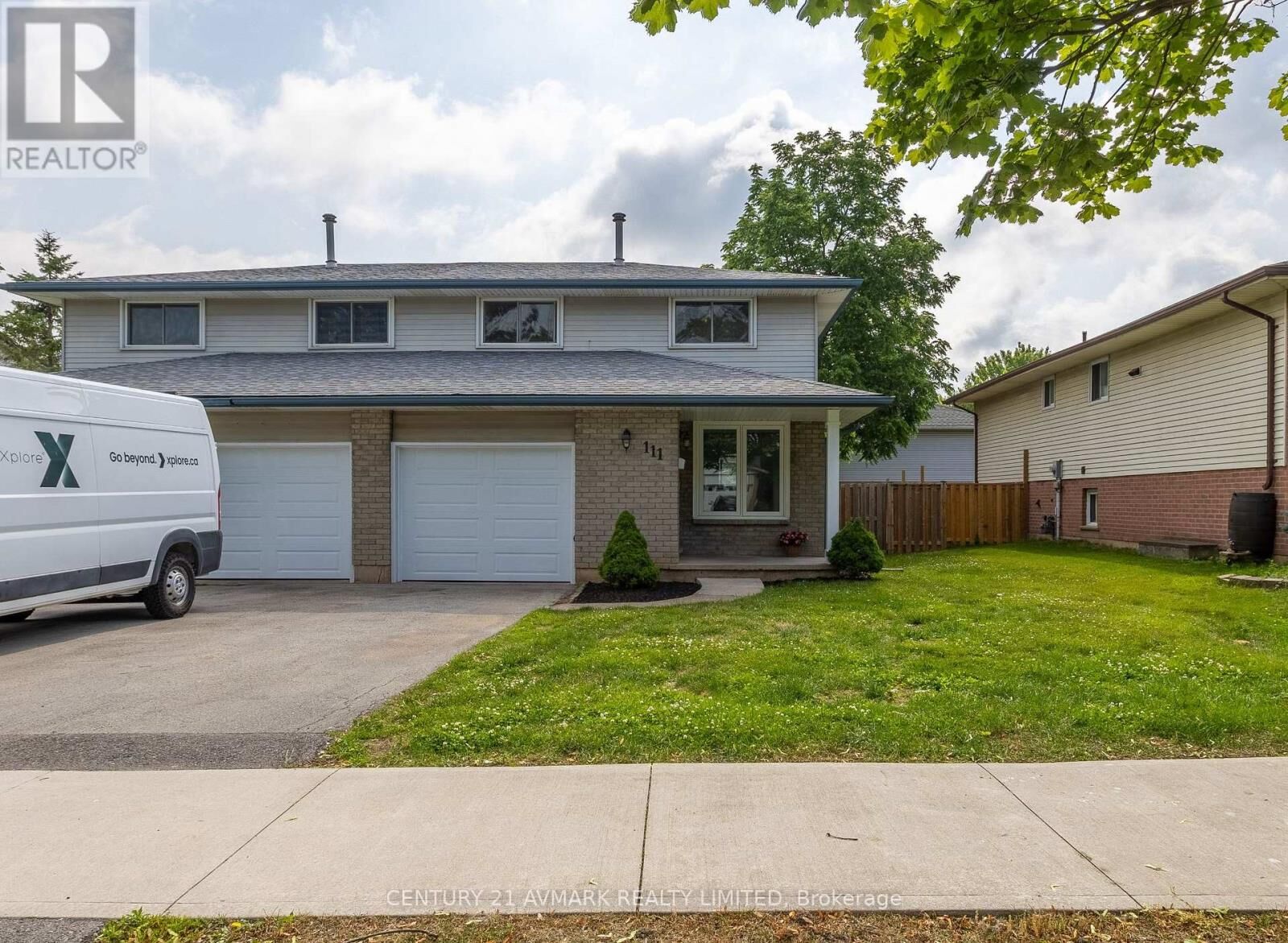 Property Photo:  111 Northgate Drive  ON L3C 5Y3 