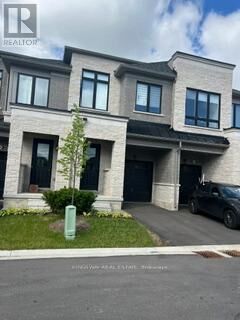 Property Photo:  2082 Coppenwood Common  ON L7P 0V8 