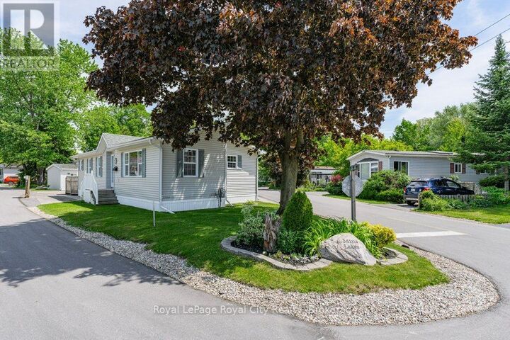Property Photo:  1 Pine Lane  ON N0B 2J0 