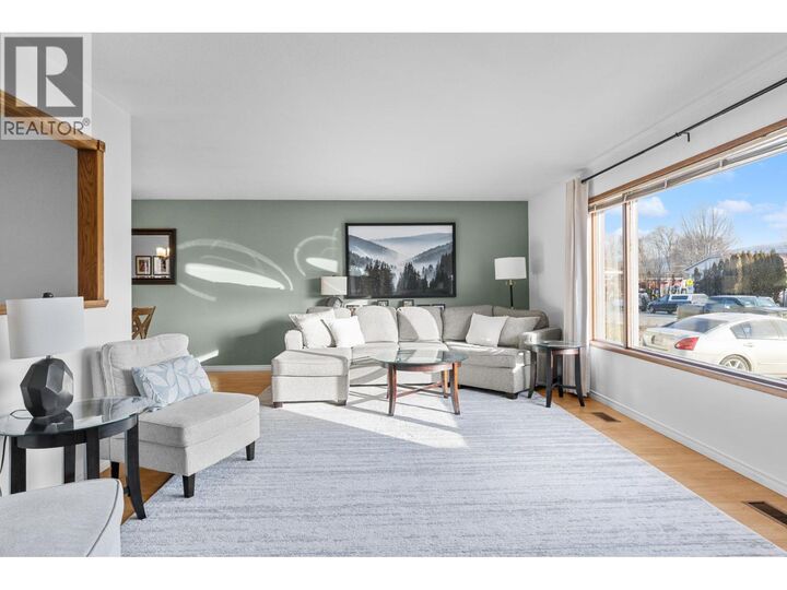Property Photo:  280 Kneller Road  BC V1X 7A1 