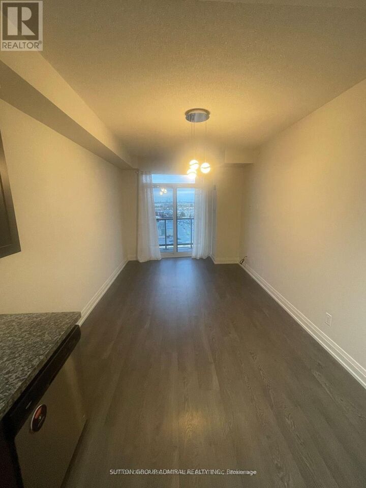 Property Photo:  3600 Highway 7 Road 1010  ON L4L 0G7 